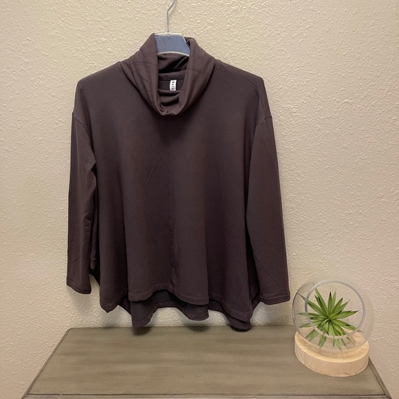 Athleta Women's Ethereal Brushed Funnel Neck Athleisure Top S - Picture 11 of 13